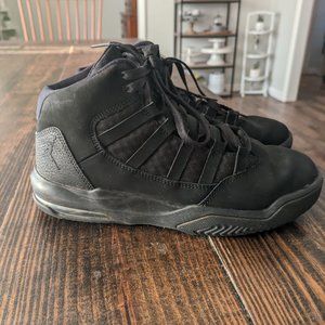 Nike Air Jordan Aura(GREAT CONDITION)